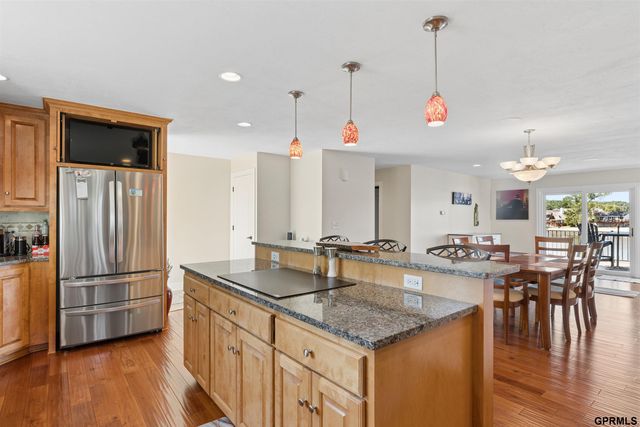 2520 Platte River Drive, Bellevue, NE 68123