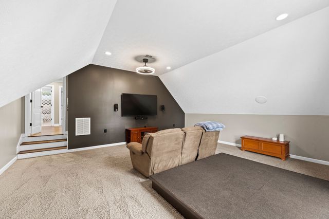 299 Karlee Dr, Lebanon, TN 37087