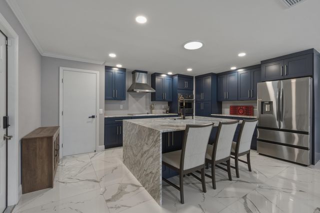 2587 SW 30TH Avenue, Fort Lauderdale, FL 33312
