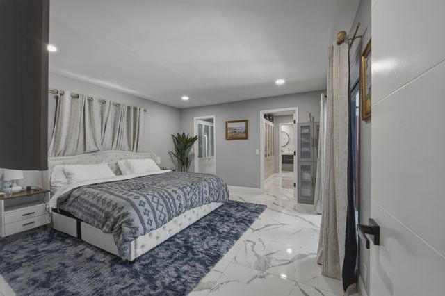 2587 SW 30TH Avenue, Fort Lauderdale, FL 33312