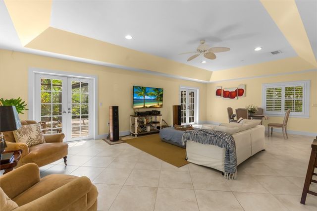 400 Live Oak Road, Vero Beach, FL 32963