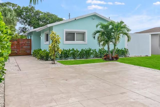 322 NW 4th Avenue, Delray Beach, FL 33444