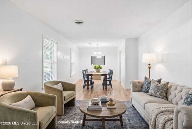 1011 Tanglewood Drive, Clinton, MS 39056
