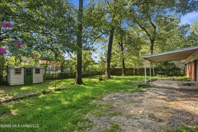 1011 Tanglewood Drive, Clinton, MS 39056