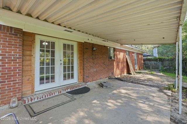 1011 Tanglewood Drive, Clinton, MS 39056