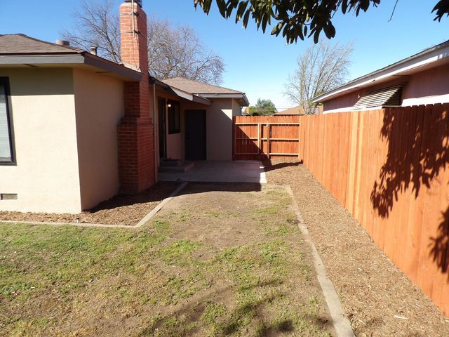 4324 E Richert, Fresno, CA 93726
