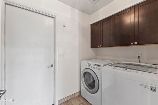 5245 E ACOMA Drive, Scottsdale, AZ 85254