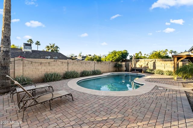 5245 E ACOMA Drive, Scottsdale, AZ 85254