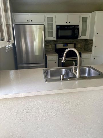 1606 Southgate CIR B, Austin, TX 78704