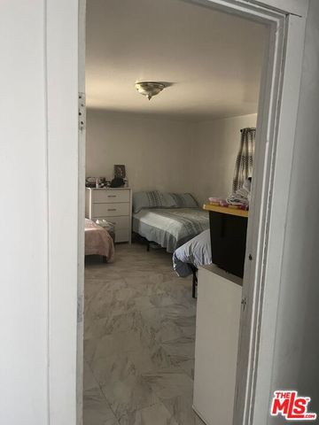 619 W Cherry Street, Compton, CA 90222