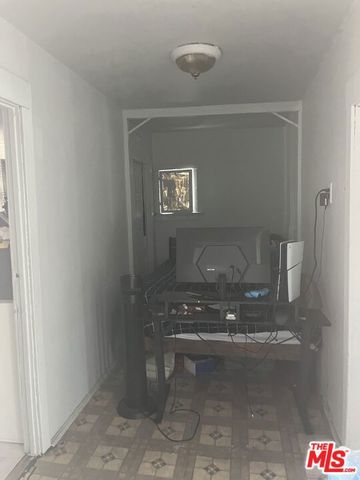 619 W Cherry Street, Compton, CA 90222