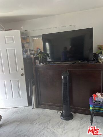 619 W Cherry Street, Compton, CA 90222