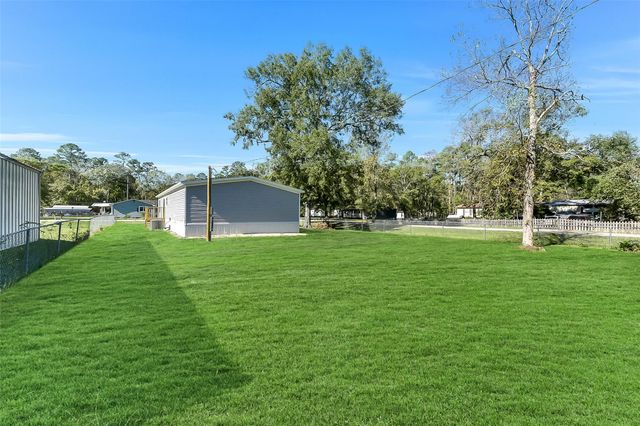 25150 Faraway Lane, Huffman, TX 77336