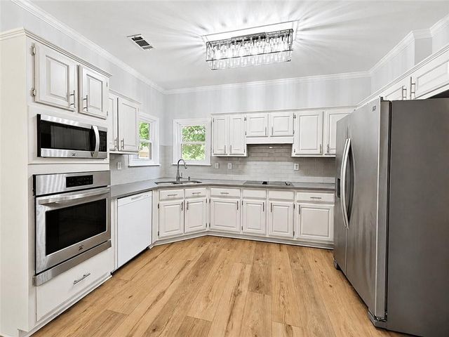380 Belmont Chase Court, Alpharetta, GA 30005
