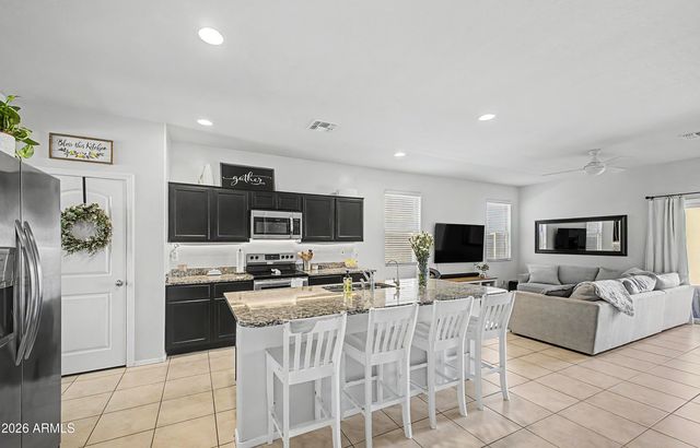 41860 W ALLEGRA Drive, Maricopa, AZ 85138