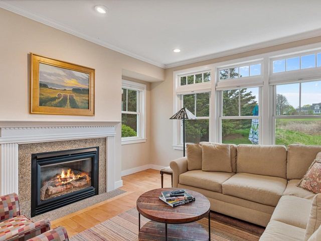 226 Fairway Drive, South Burlington, VT 05403
