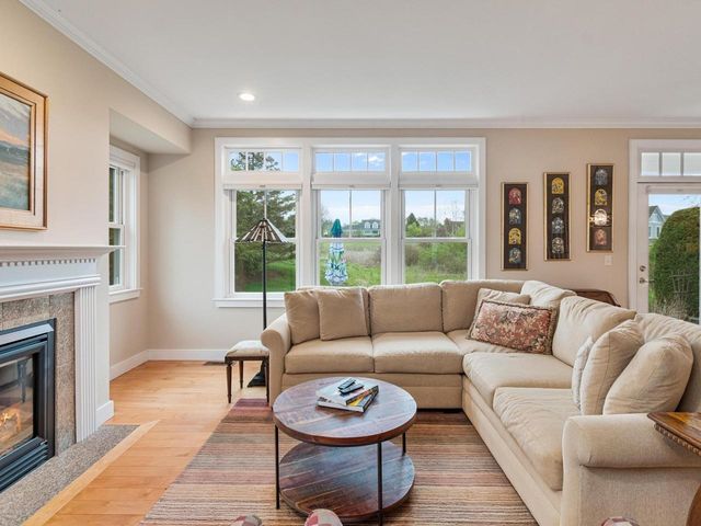 226 Fairway Drive, South Burlington, VT 05403