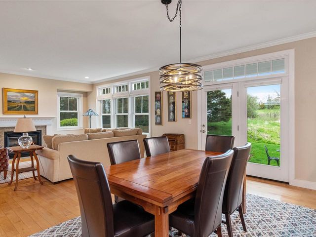 226 Fairway Drive, South Burlington, VT 05403