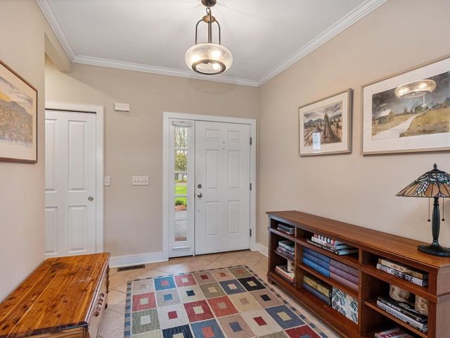 226 Fairway Drive, South Burlington, VT 05403