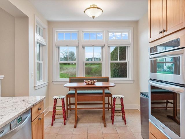 226 Fairway Drive, South Burlington, VT 05403