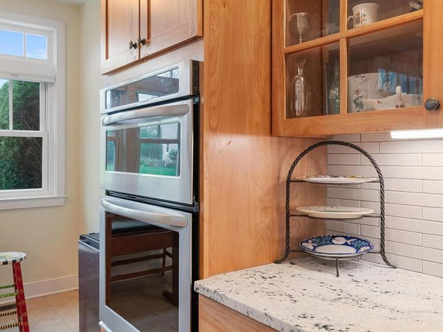 226 Fairway Drive, South Burlington, VT 05403