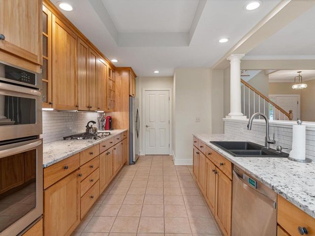 226 Fairway Drive, South Burlington, VT 05403