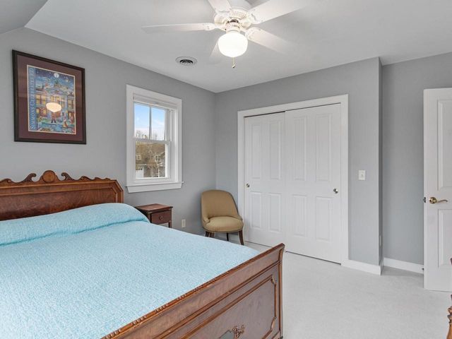226 Fairway Drive, South Burlington, VT 05403