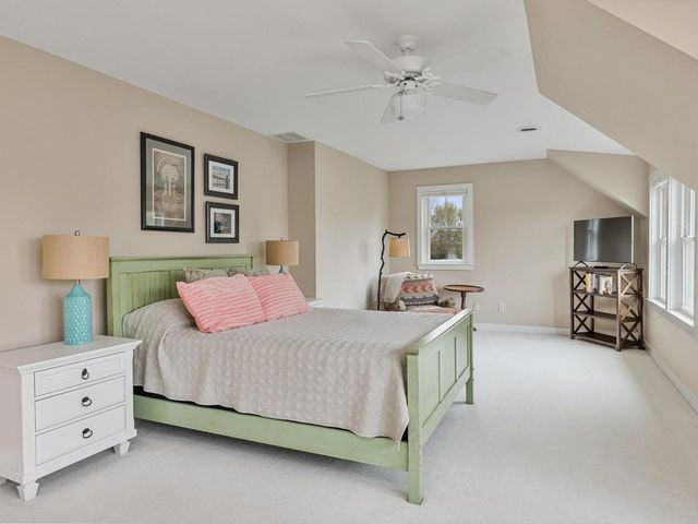 226 Fairway Drive, South Burlington, VT 05403