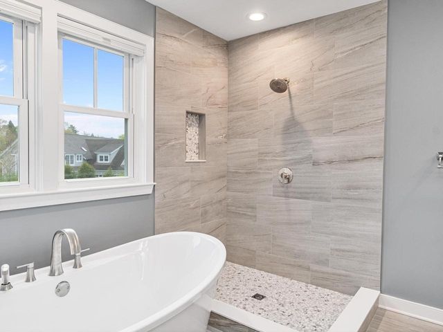 226 Fairway Drive, South Burlington, VT 05403