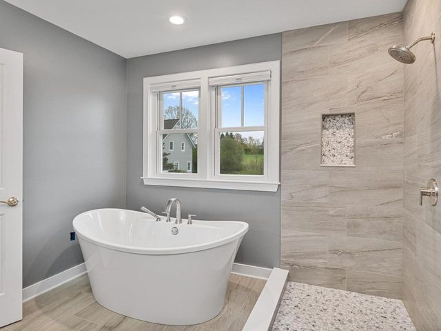 226 Fairway Drive, South Burlington, VT 05403