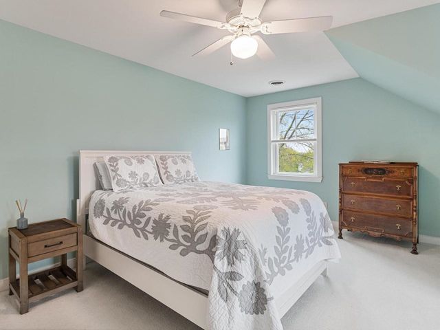 226 Fairway Drive, South Burlington, VT 05403