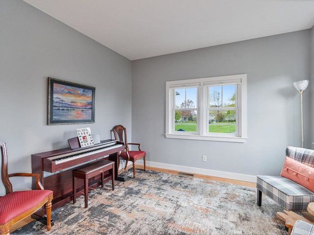 226 Fairway Drive, South Burlington, VT 05403