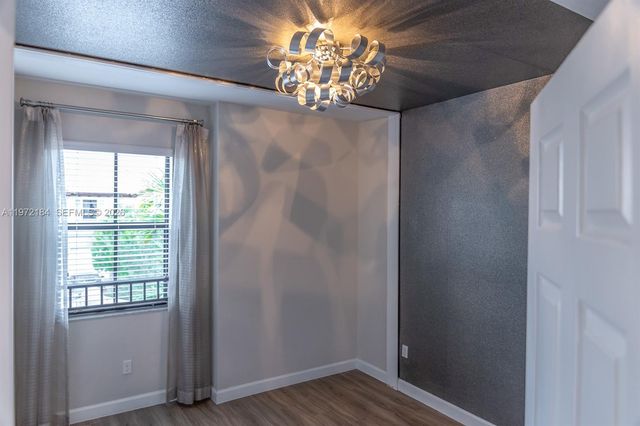 3993 S Allerdale Pl, Coconut Creek, FL 33073