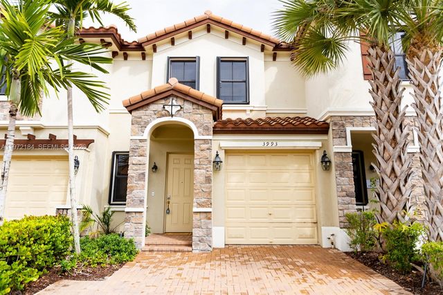 3993 S Allerdale Pl, Coconut Creek, FL 33073