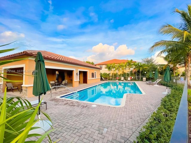 3993 S Allerdale Pl, Coconut Creek, FL 33073