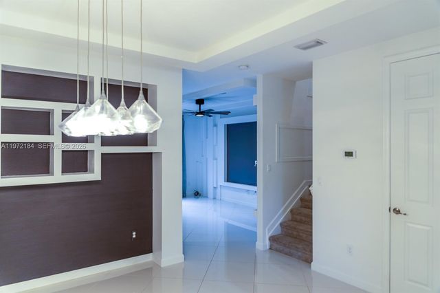 3993 S Allerdale Pl, Coconut Creek, FL 33073