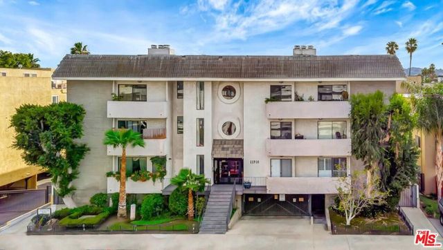 11910 Weddington Street 306, Valley Village, CA 91607