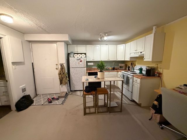 1691 Cambridge St 45, Cambridge, MA 02138