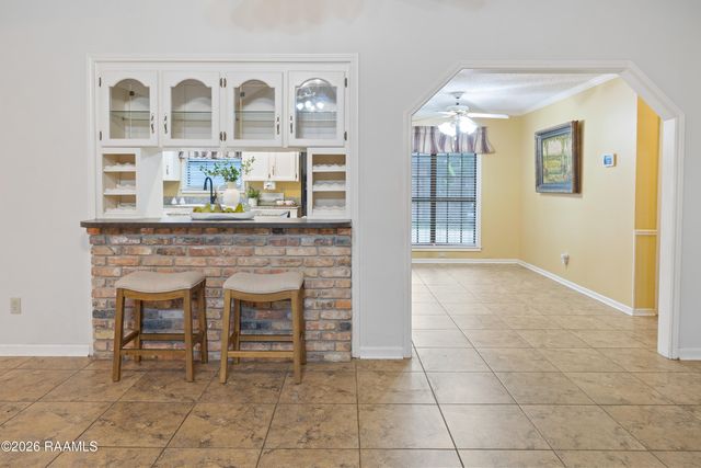 203 Paddington Drive, Lafayette, LA 70508