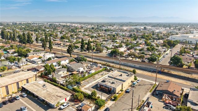 1709 N Willowbrook, Compton, CA 90222