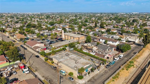 1709 N Willowbrook, Compton, CA 90222