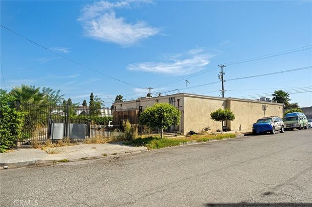 1709 N Willowbrook, Compton, CA 90222
