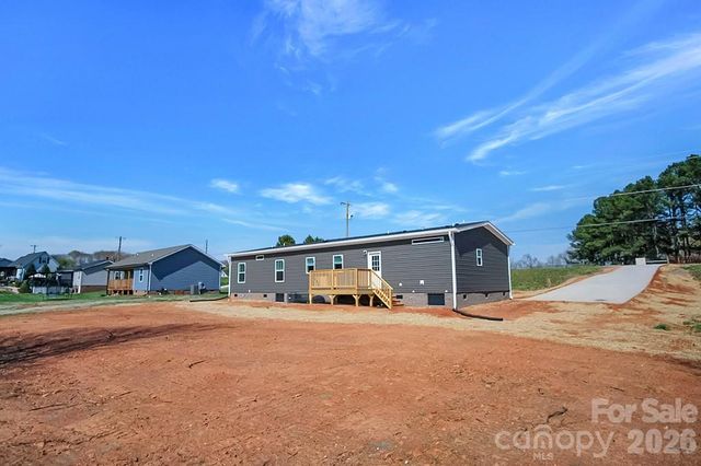 1423 Chatfield Road, Shelby, NC 28150