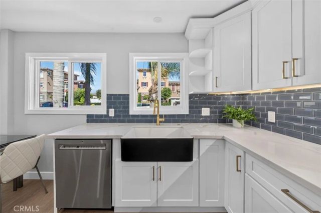 21117 Normandie, Los Angeles, CA 90501