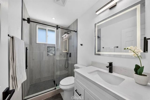 21117 Normandie, Los Angeles, CA 90501