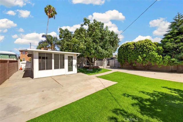 21117 Normandie, Los Angeles, CA 90501