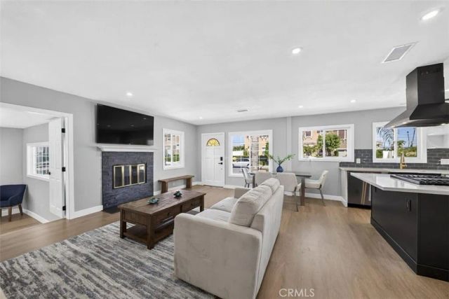 21117 Normandie, Los Angeles, CA 90501