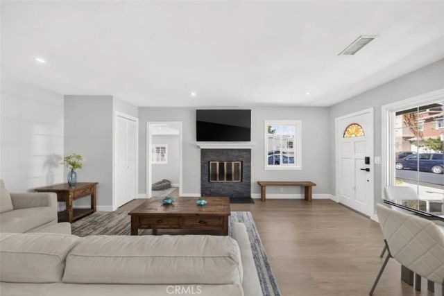 21117 Normandie, Los Angeles, CA 90501