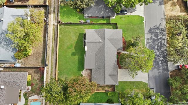 6019 Wildwind, Windcrest, TX 78239