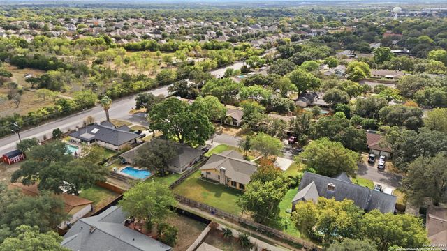 6019 Wildwind, Windcrest, TX 78239